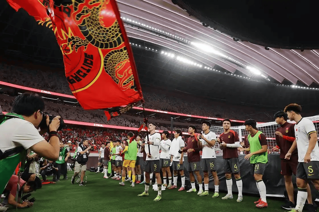 内马尔重要时刻败北,澳大利亚队带队取胜!比赛高潮迭起 内马尔重要时刻败北,澳大利亚队带队取胜!比赛高潮迭起