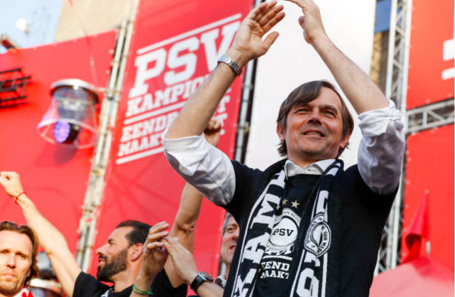 武汉三镇训练开放日;赛后状态回暖引欢呼;欧冠在即;轮换策略成焦点(两汉三镇说武汉答案) 武汉三镇训练开放日;赛后状态回暖引欢呼;欧冠在即;轮换策略成焦点(两汉三镇说武汉答案)